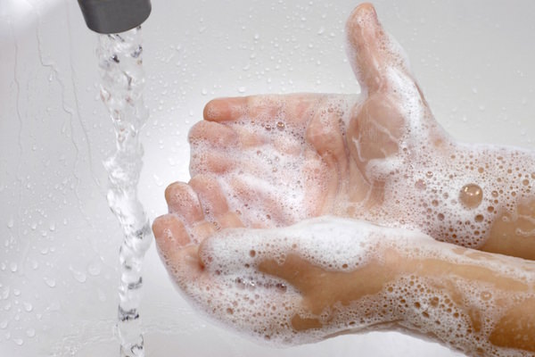 インフルエンザに手洗いの効果は？感染予防のための正しい手洗い方法