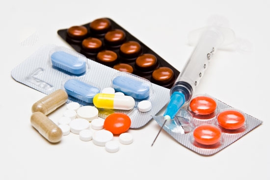 インフルエンザに風邪薬は効く？効果的な市販薬、併用で副作用が出るのは？